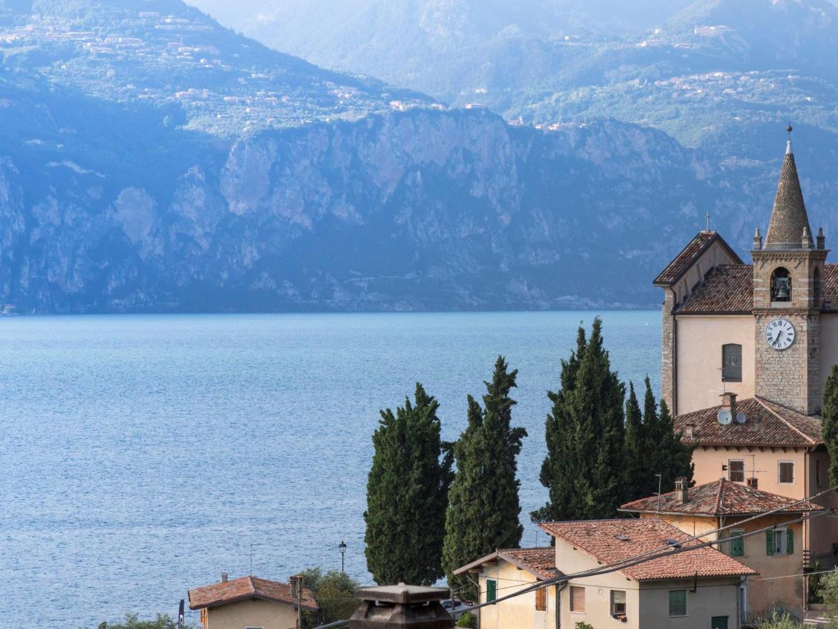 Corte Faliva Brenzone sul Garda Exteriör bild