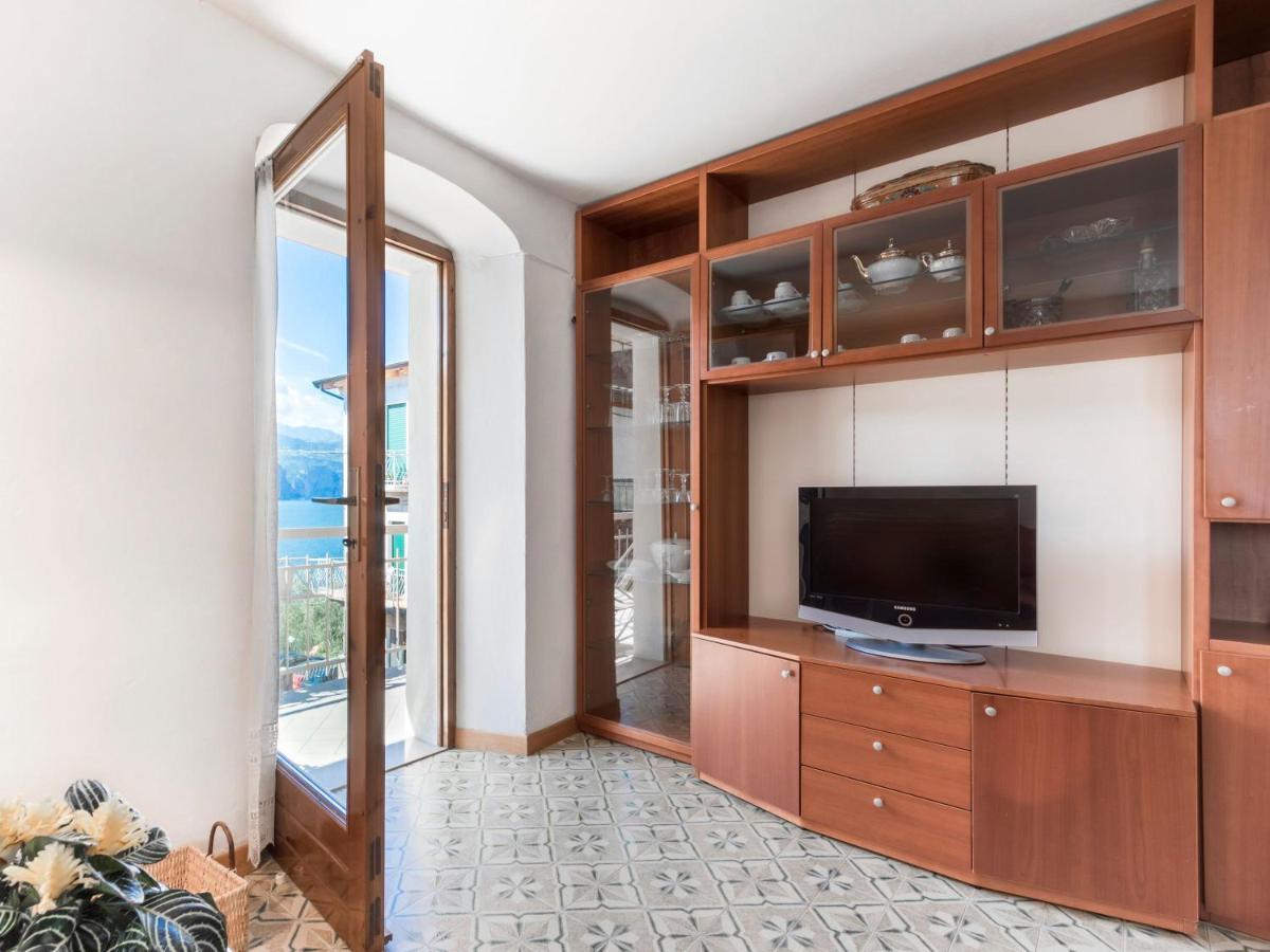Corte Faliva Brenzone sul Garda Exteriör bild