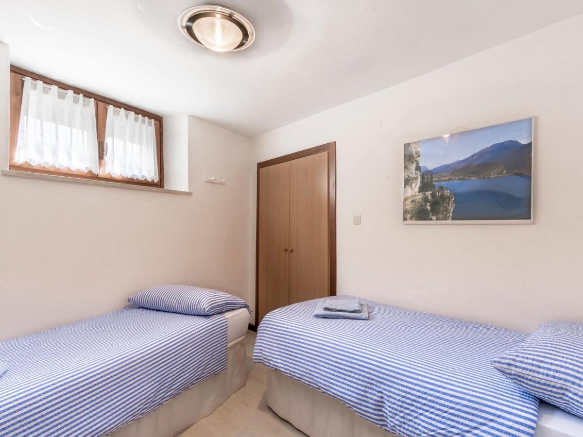 Corte Faliva Brenzone sul Garda Exteriör bild